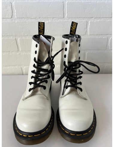 Boots Combat By Dr Martens In White, Size: 8 prix pour 