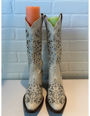 Boots Western By Clothes Mentor In Silver & White, Size: 5.5 est présent 