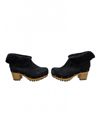 Boots Ankle Heels By Ugg In Black, Size: 6 Découvrez la collection